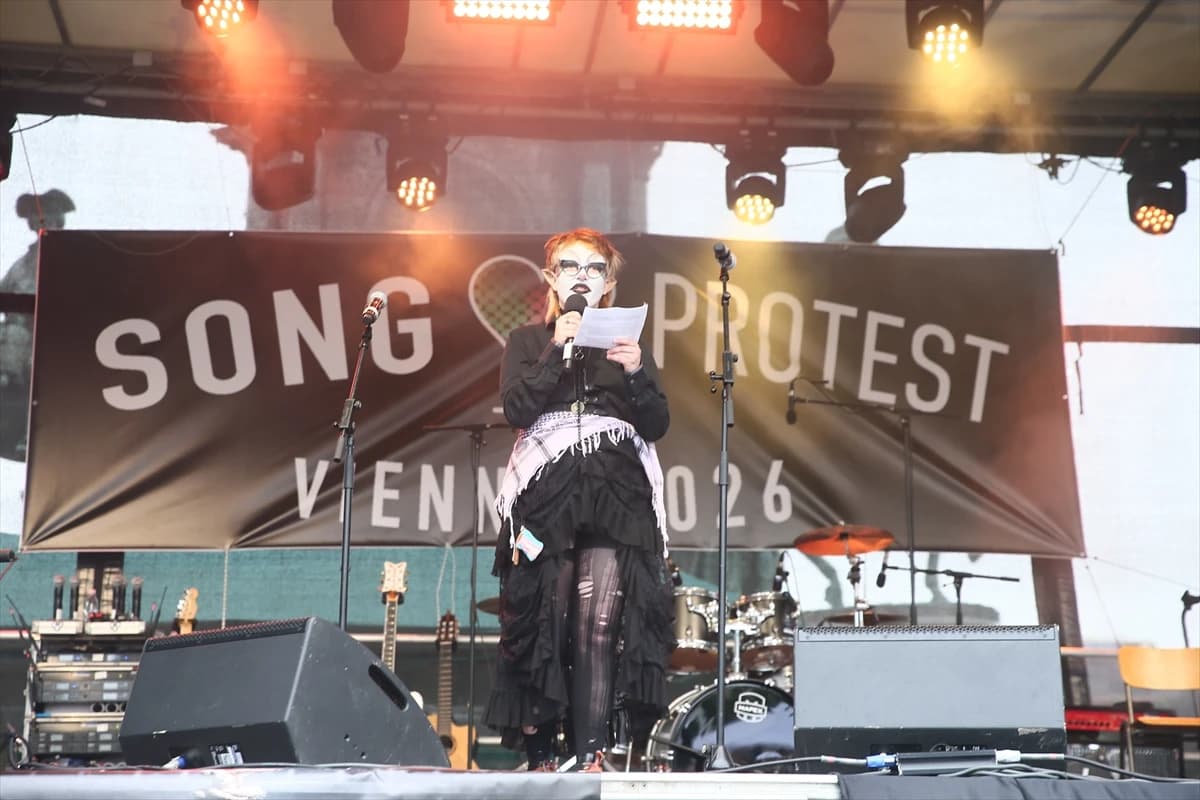 Viyana'da Eurovision'a alternatif konser düzenlendi