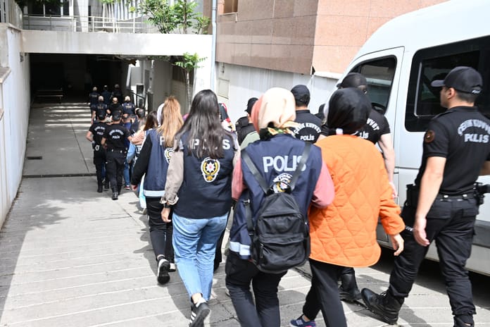 15 Temmuz'un 9.yılında dev FETÖ Operasyonu: 371 gözaltı kararı