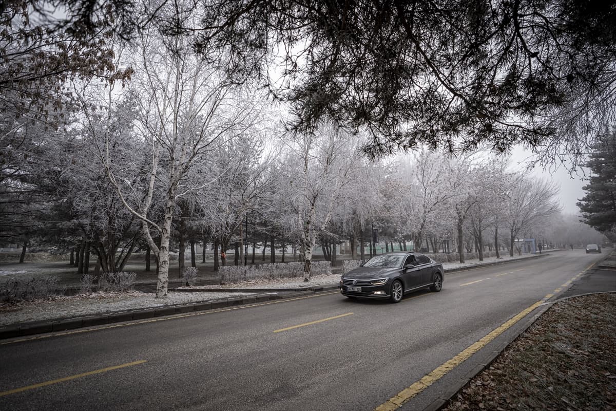 Erzurum, Kars, Ardahan ve Ağrı'da olumsuz hava koşulları etkili oldu