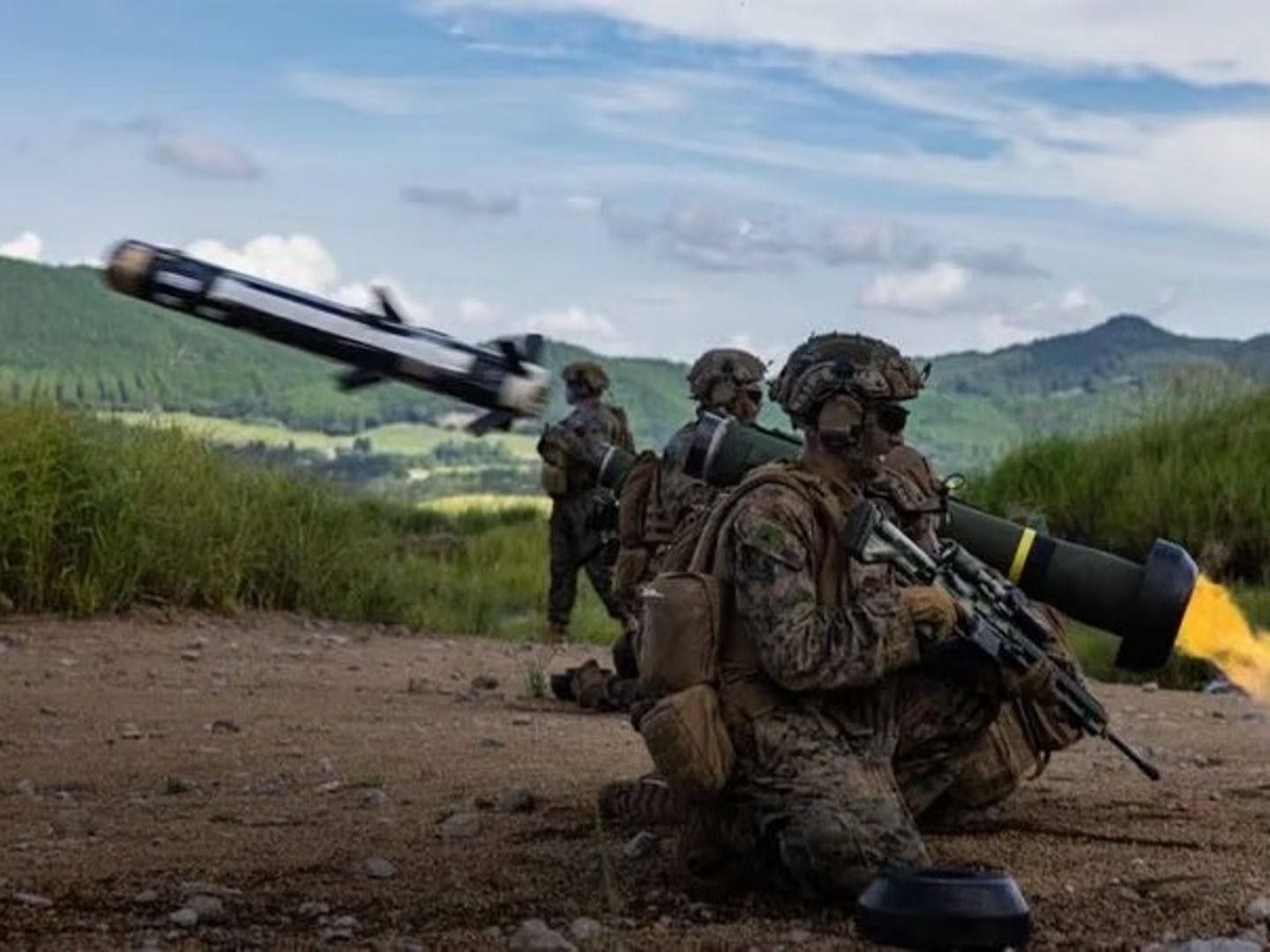 ABD Ordusu ilk hafif Javelin lançerlerini teslim aldı