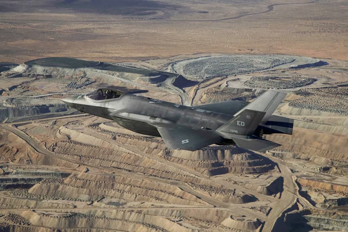 ABD Deniz Piyadeleri tamamen F-35’e geçiyor 