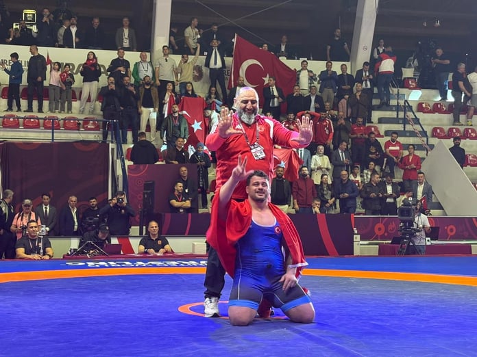 Rekorla gelen altın madalya