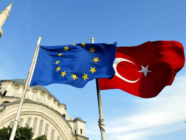 Türkiye, Yunanistan’ın çabalarına rağmen AB savunma programlarına katılacak