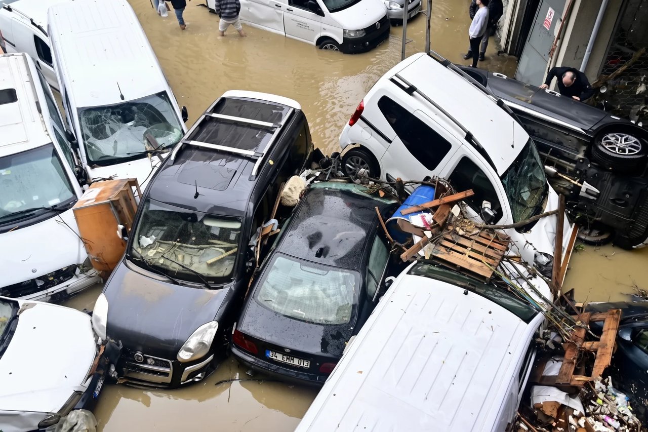 İstanbul’da aracı selde zarar görenlere tazminat rehberi! İşte izlenecek yollar