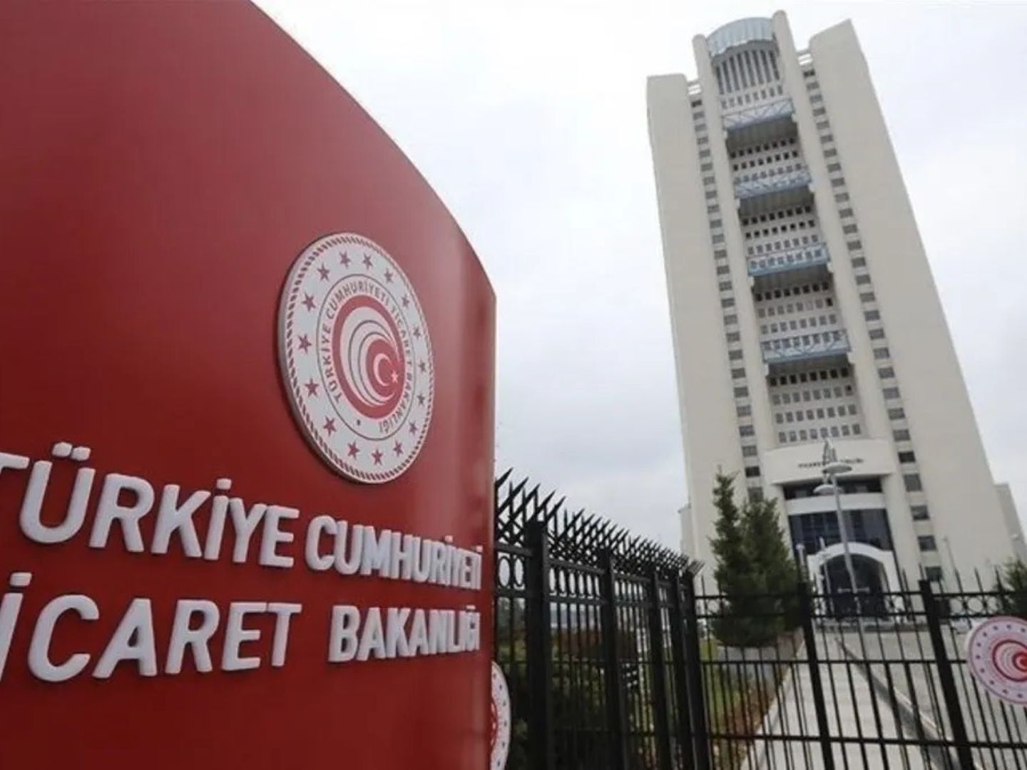7 ayda 41,7 milyar TL'lik kaçak eşya ve uyuşturucu yakalandı