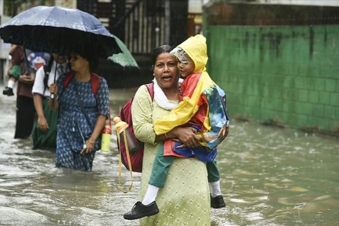 Hindistan'da sel felaketi 22 can aldı