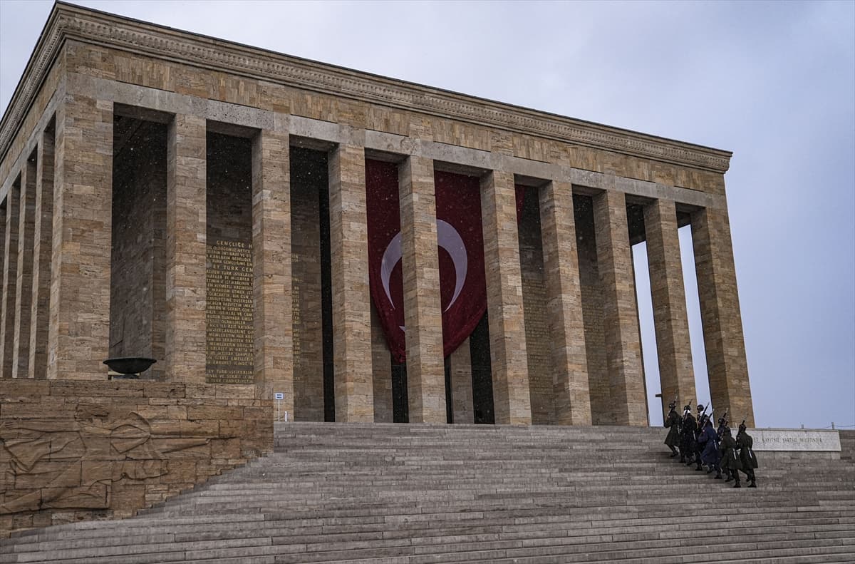 Atatürk’ün Ankara’ya gelişinin 106. yılı Anıtkabir’de anıldı