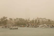 Adana, Mersin ve Hatay'da toz taşınımı günlük yaşamı felç etti