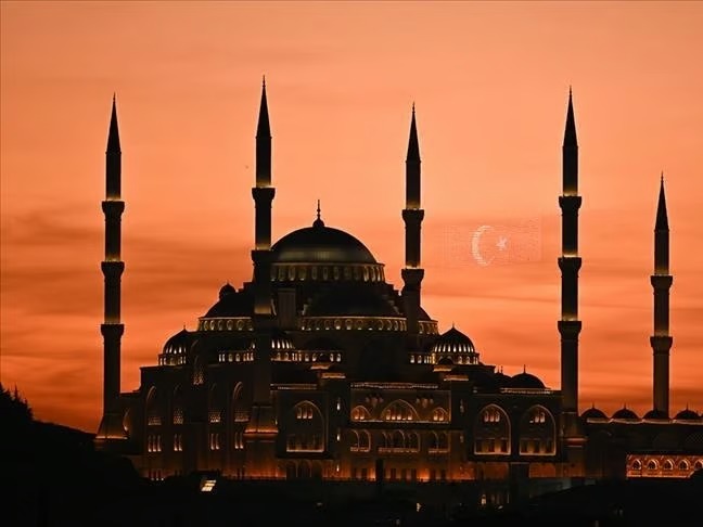 Berat Kandili ne zaman? Diyanet Takvimi ile 2026 Berat Kandili hangi tarihte, anlamı nedir?