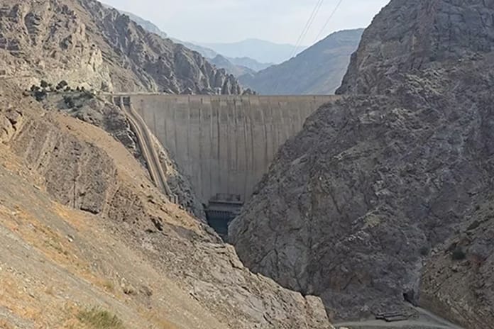 İran'da su krizi: Barajlar ölü hacmin altına indi