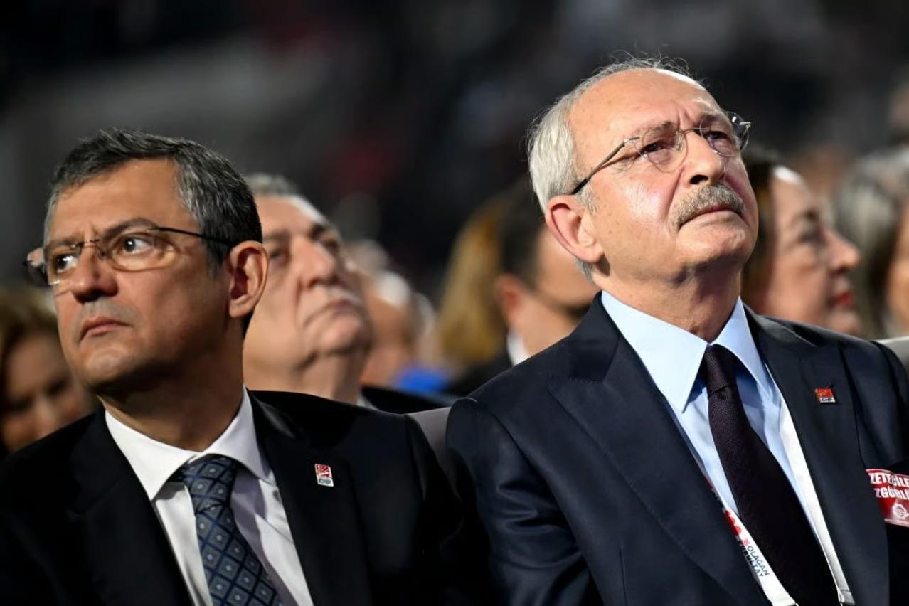CHP'de uzlaşma arayışları: Özgür Özel genel merkez muhalifleriyle Meclis'te buluştu