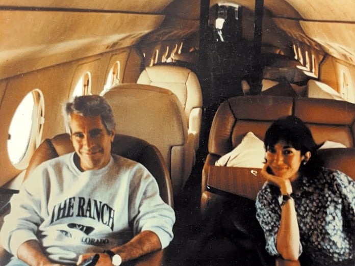 İngiltere’de askeri üs skandalı: Epstein’in "fuhuş trafiği" mercek altında