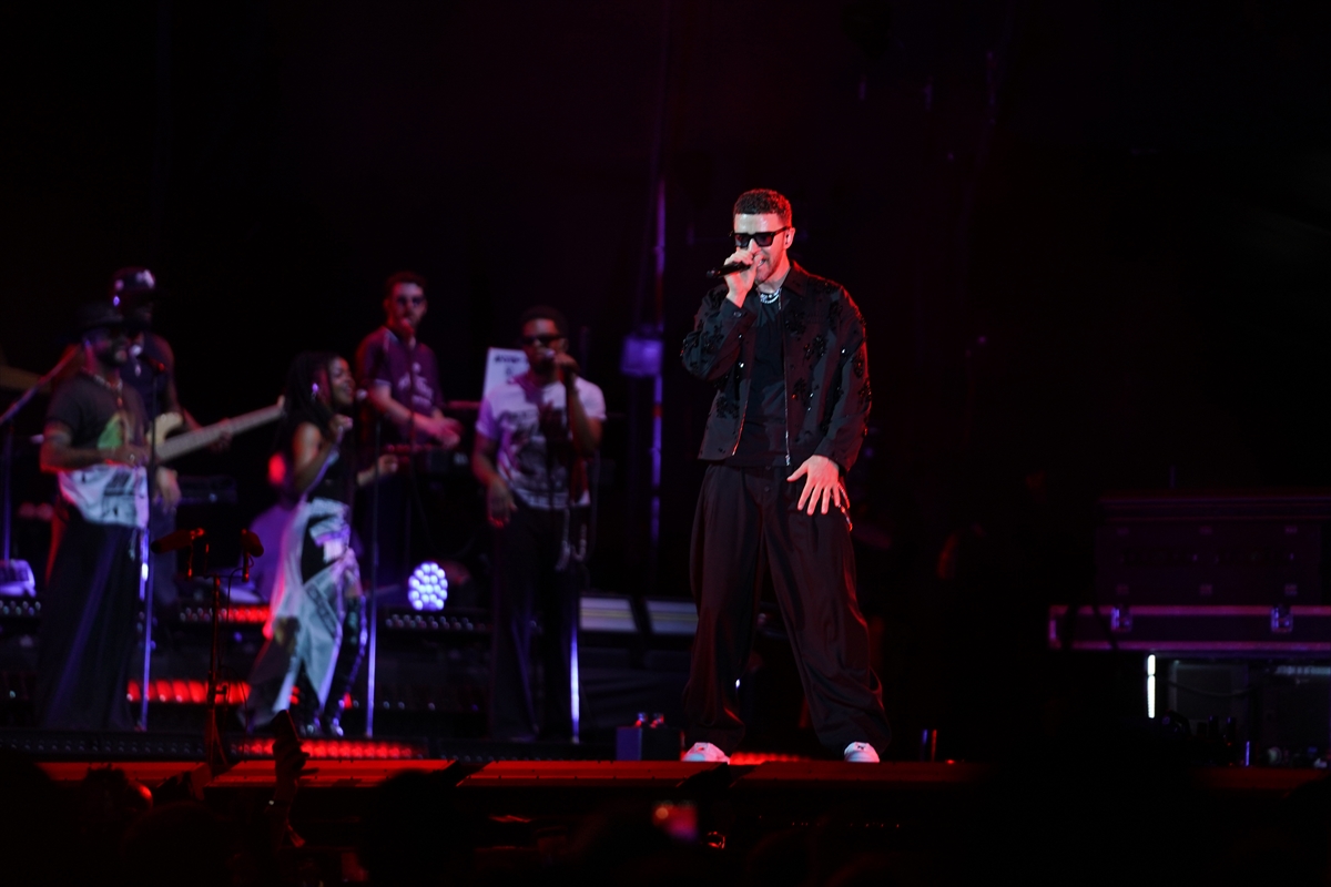 Dünyaca ünlü şarkıcı Justin Timberlake, İstanbul'da konser verdi