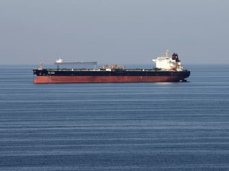 Iran and Oman Reach Agreement on Hormuz Route