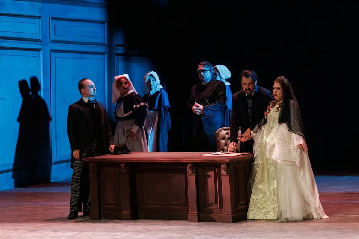 İstanbul’da opera sezonu açıldı