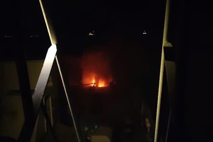 İsrail Gazze'ye yardım götüren Özgürlük Filosu'nu bombaladı