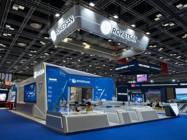 ROKETSAN yeni nesil savunma sistemlerini Katar'da vitrine çıkardı