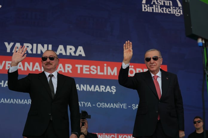 Cumhurbaşkanı Erdoğan, Kahramanmaraş'ta Azerbaycan mahallesi açılışında!