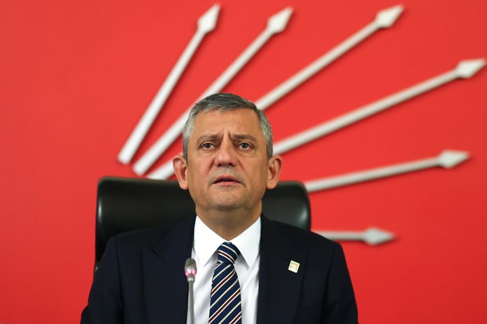 Özgür Özel'in yeni MYK listesi belli oldu: Sayı 18'e düştü