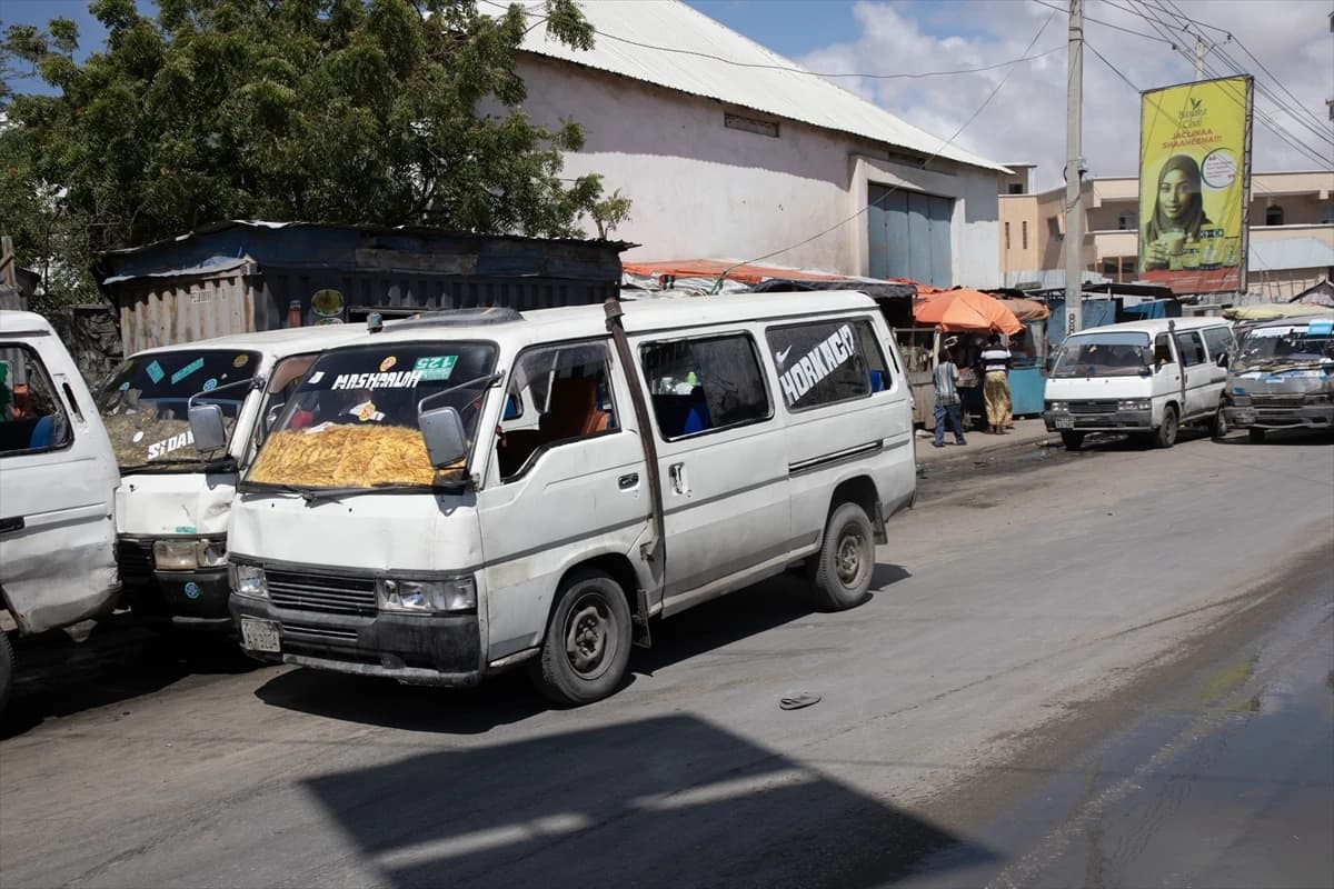 Somali’de akaryakıt fiyatları ABD-İsrail–İran savaşı sonrası yükseldi