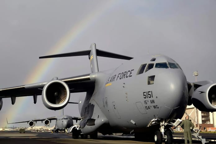Boeing, C-17 üretimini yeniden başlatmayı planlıyor