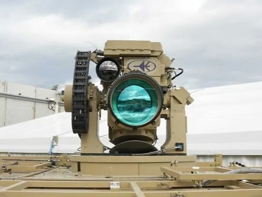 İsrail, Iron Beam lazer hava savunma sistemini ilk kez operasyonel seviyede envantere aldı