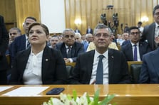 Özgür Özel'den Burcu Köksal'a: Gerekirse boşa kocanı