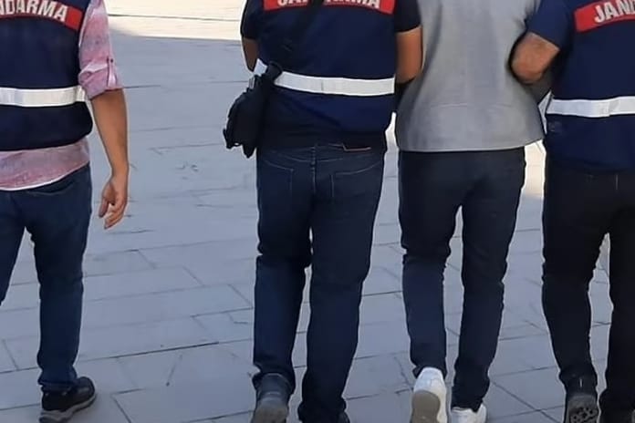 Jandarma'dan siber suç operasyonu: 61 şüpheli yakalandı