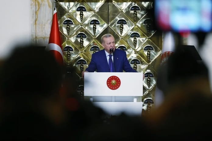 Cumhurbaşkanı Erdoğan: 86 milyonun güvenliği için temkinli olacağız