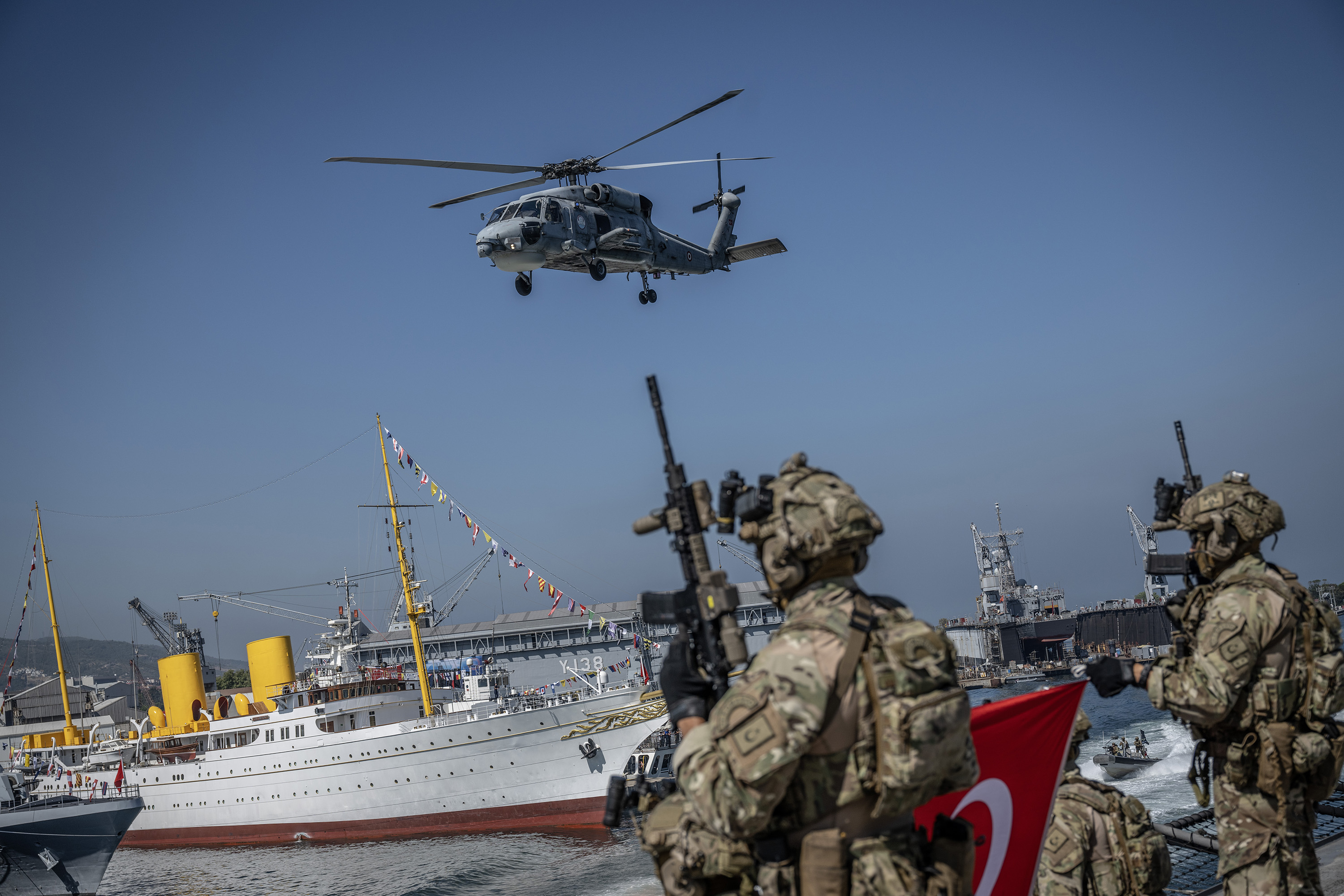 Türkiye Relocates Commando Brigade to Western Aegean Coast
