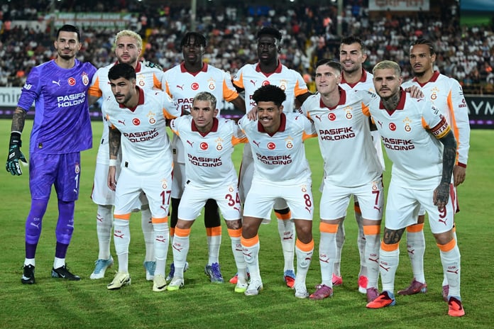 Ajax Galatasaray maçı ne zaman, saat kaçta? Şampiyonlar Ligi Ajax Galatasaray maçı canlı yayın kanalı hangisi?