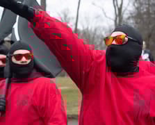 Almanya'da 535 Şiddet Yanlısı Neo-Nazi aranıyor