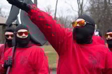 Almanya'da 535 Şiddet Yanlısı Neo-Nazi aranıyor