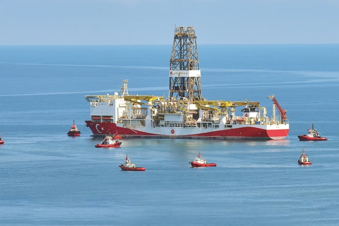 Türkiye Hazar Denizi'ne açılıyor: TPAO yüzde 30 pay aldı