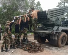 Tayland Kamboçya'yı ateşkesi ihlal etmekle suçladı