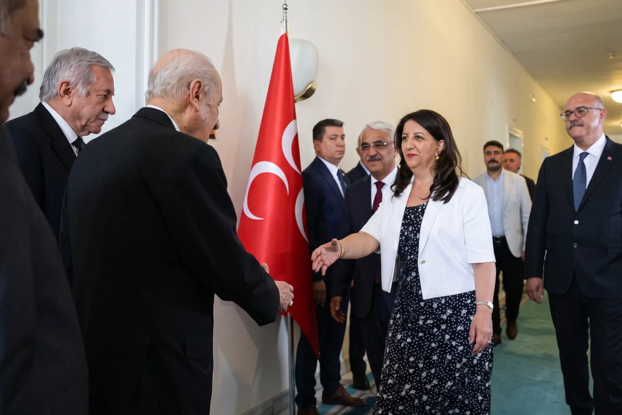 DEM Parti İmralı Heyeti, MHP lideri Bahçeli ile görüştü