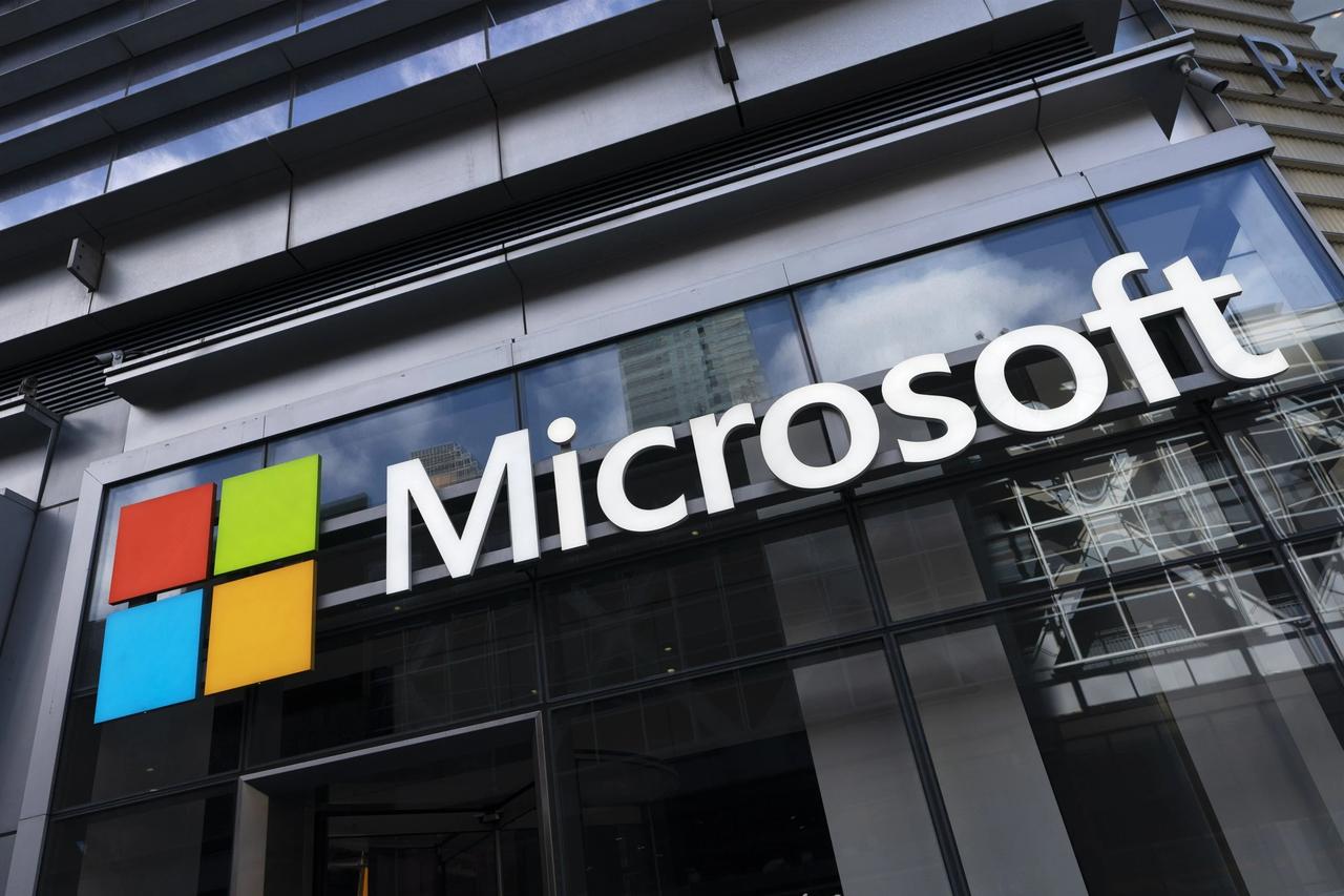 Microsoft Nvidia'dan sonra 4 trilyon dolar piyasa değerine ulaşan ikinci şirket oldu