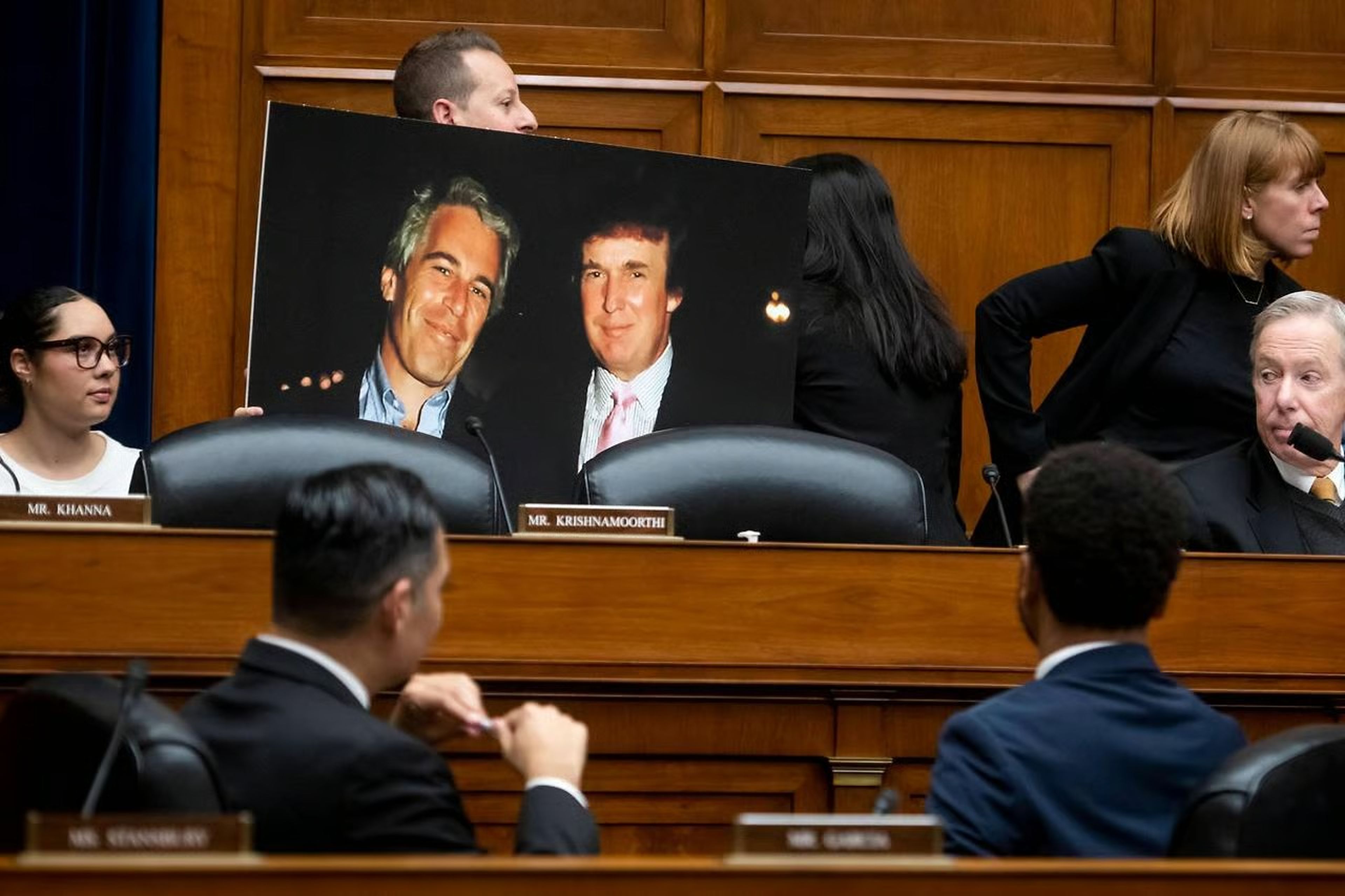 ABD Temsilciler Meclisi'nde Jeffrey Epstein dosyaları için oylama baskısı