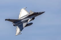 Hindistan tek gecede üç savaş uçağı kaybetti