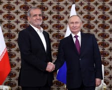 Putin ve Pezeşkiyan bölgesel gerilimi görüştü