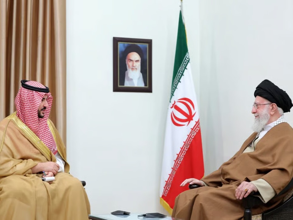 Gulf States Caught in Crossfire of Iran-Israel Conflict