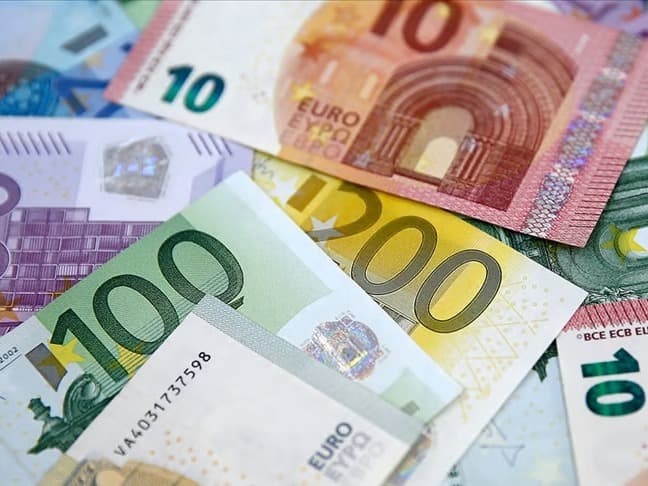 Almanya'da 6 yaşındaki çocuklara her ay 10 euro