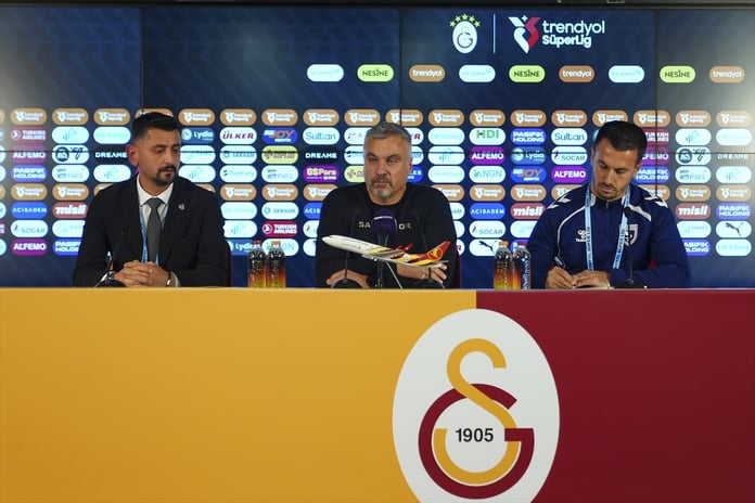 İlk yarı kötü, ikinci yarı iyi karakter