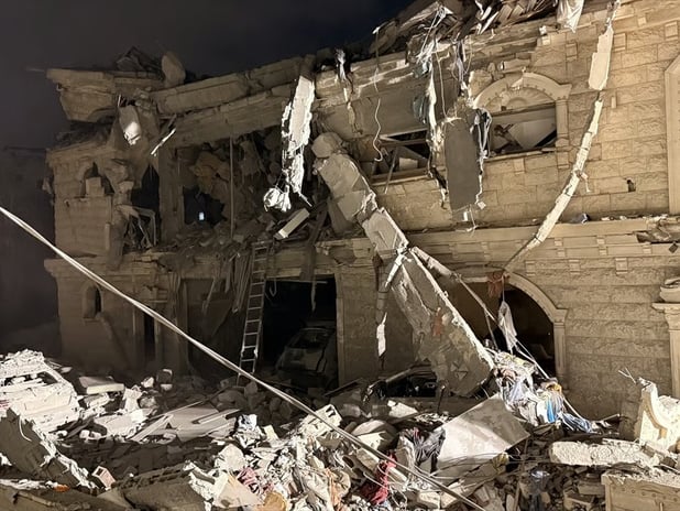 İran İsrail'i vurdu: 4 ölü