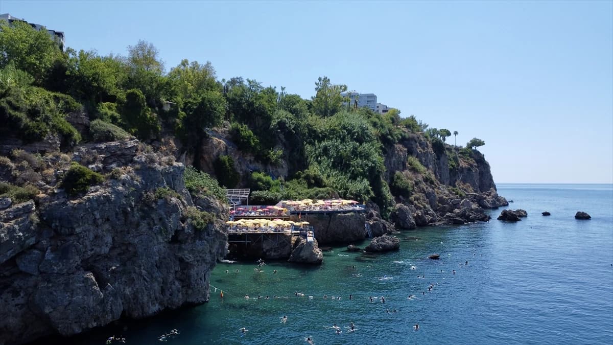 Antalya'nın falez plajlarının oluşumu milyonlarca yıl öncesine dayanıyor