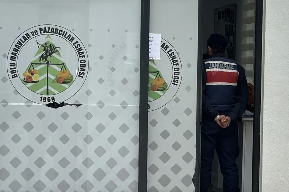 Bolu'da rüşvet operasyonu! Oda başkanı ve bir çalışan tutuklandı