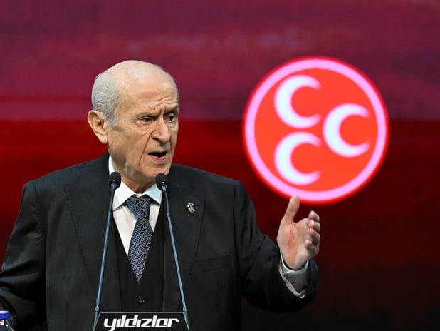 Devlet Bahçeli'den Meclis'teki yemin arbedesine sert tepki