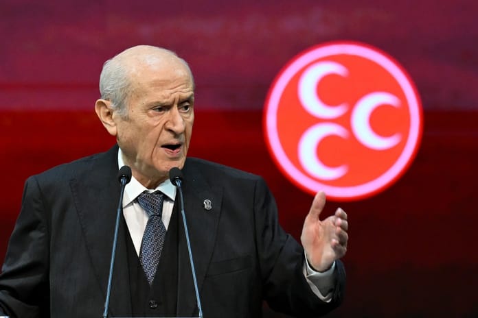 Devlet Bahçeli'den Meclis'teki yemin arbedesine sert tepki