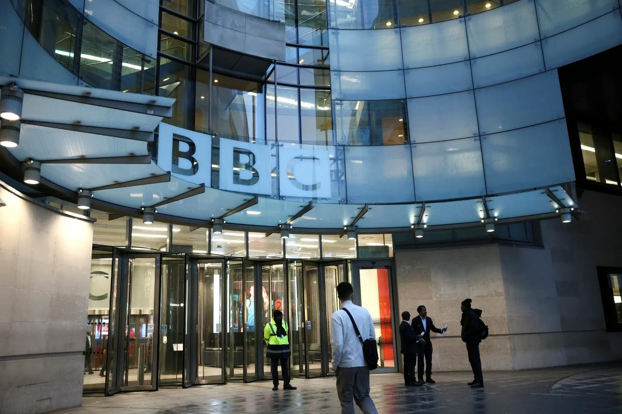 BBC’den dev küçülme planı: 2 bin kişi işten çıkarılacak