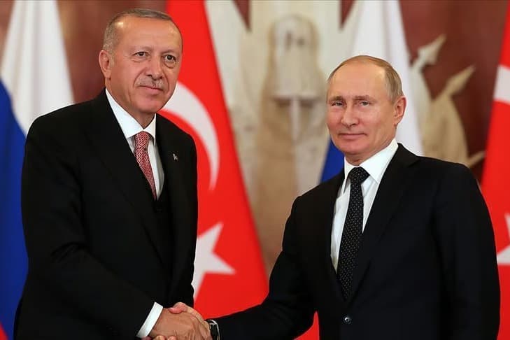 Putin'den Türkiye'nin uluslararası rolüne övgü